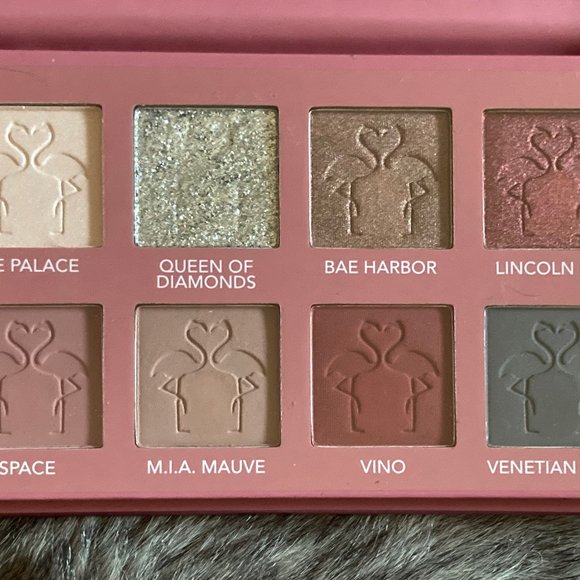 Miami Nights - Picture 2 of 3